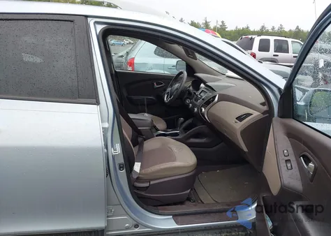 2011 Hyundai Tucson Gls z USA, uszkodzony, nr VIN KM8JU3ACXBU262313